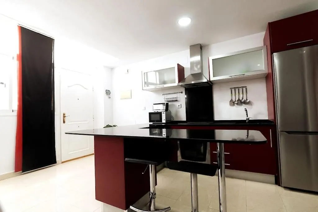 Moderno Apartamento En Cadiz 9 Min Andando De La Playa Victoria Con Garaje Apartment